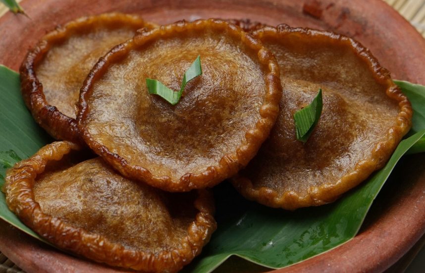 Kue Tradisional Indonesia Yang Mempunyai Nama Cucur