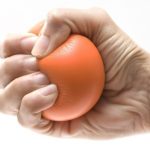 Melatih Jari Meningkatkan Kelenturan Dan Cara Merawatnya