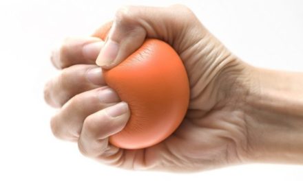 Melatih Jari Meningkatkan Kelenturan Dan Cara Merawatnya