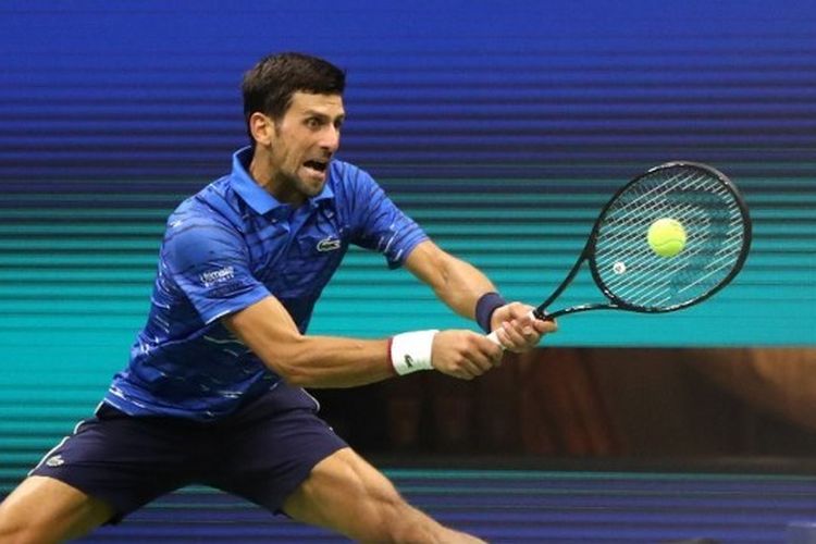 Cabang Olahraga Raket Tenis Di Lapangan Lebar Dan Besar