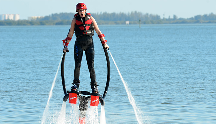 Ekstremnya Olahraga Flyboarding Terasa Seperti Terbang