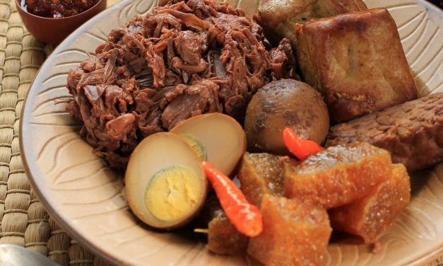 Masakan Yogyakarta Gudeg Yang Sudah Terkenal Luas