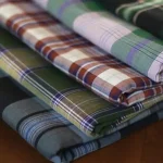 Lembar Kain Yang Di Jahit Dan Membentuk Sarung