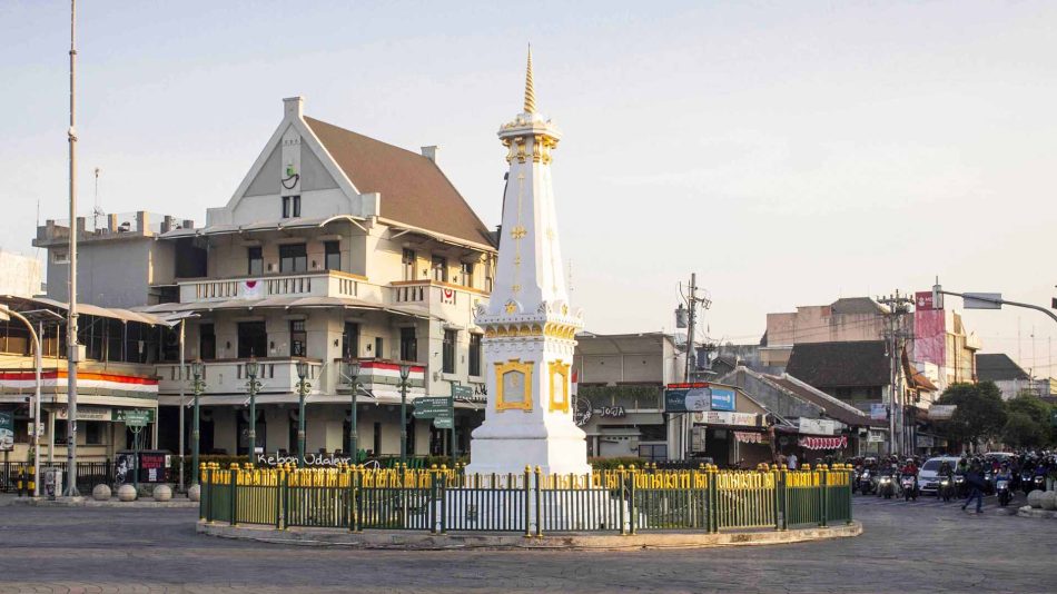 Struktur Bangunan Tugu Menjadi Ikonik Sebuah Kota