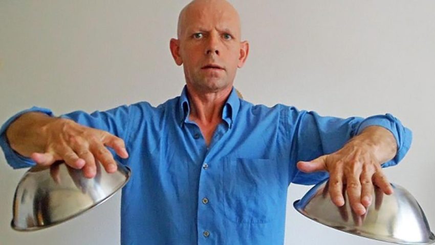 Kemampuan Telekinesis Dalam Menggerakkan Benda Mati