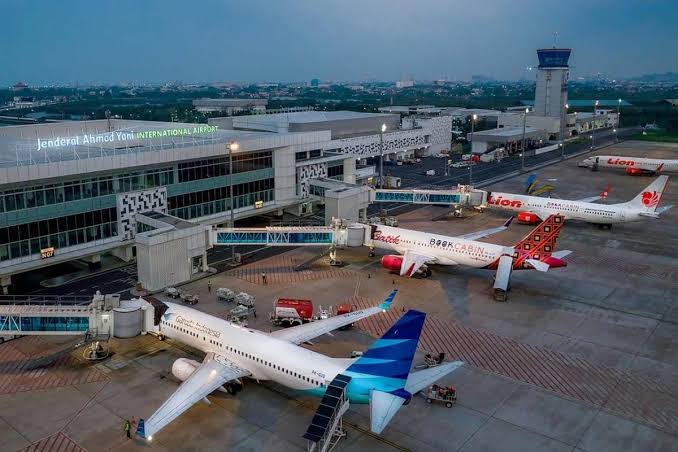 Fasilitas Pesawat Sebuah Bandar Udara Atau Bandara