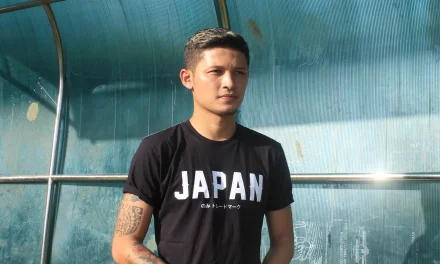 Pemain Sepakbola Indonesia Seorang Samsir Alam
