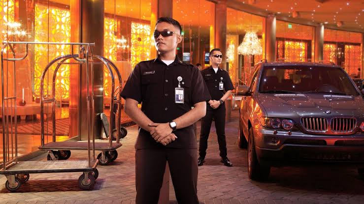 Penjagaan Seorang Bodyguard Dari Orang Yang Berbahaya