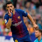 Pemain Sepakbola Uruguay Suarez Dengan Skill Bermainnya
