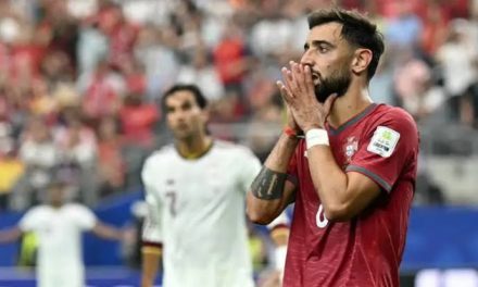 Pemain Sepakbola Portugal Bruno Fernandes Dengan Skill