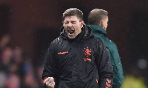 Pemain Inti Liverpool Seorang Pesepakbola Steven Gerrard